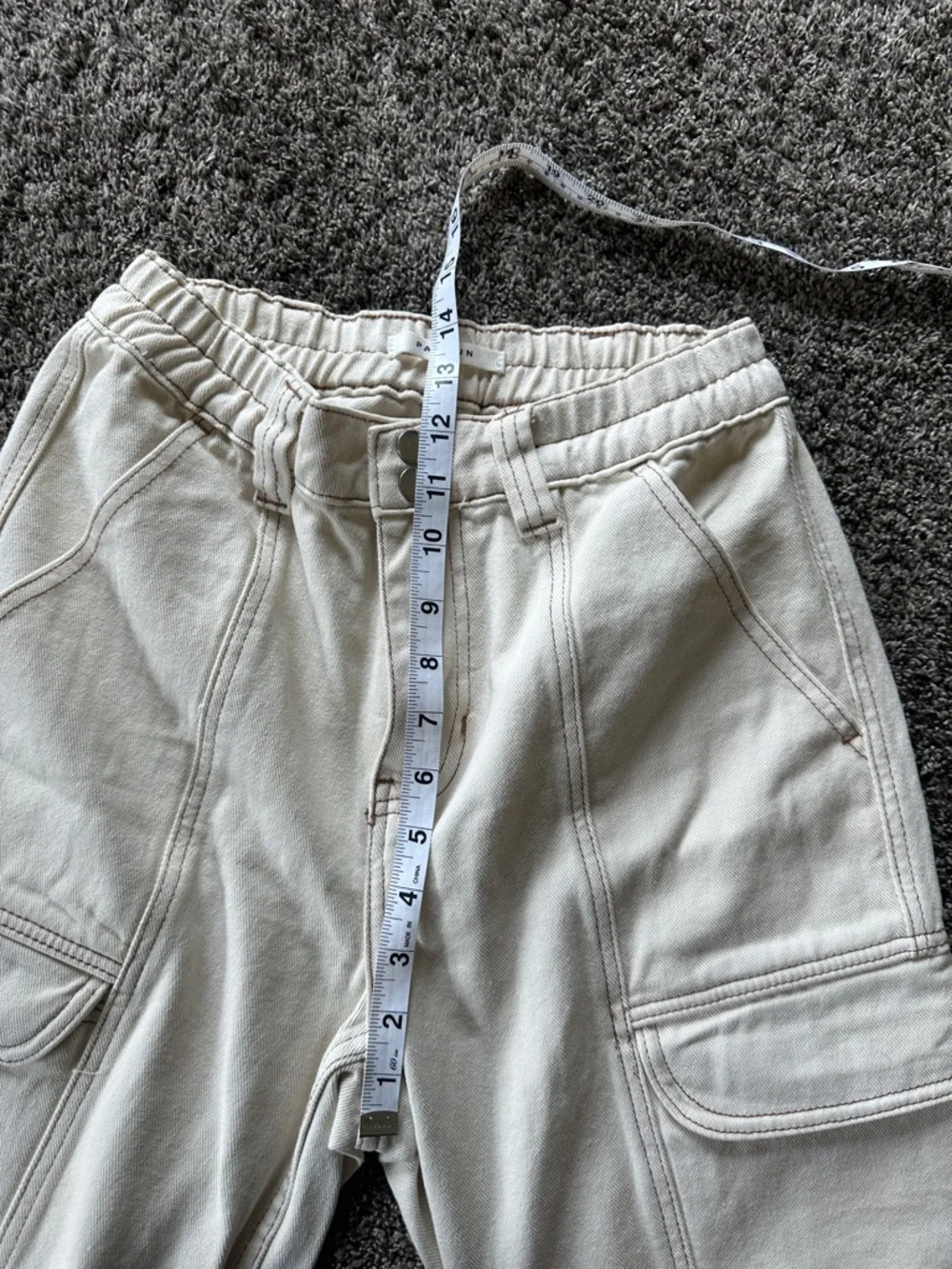 PacSun Women's Straight Leg Cargo Pants in Off-White Light Tan Size Small - Picture 9 of 11